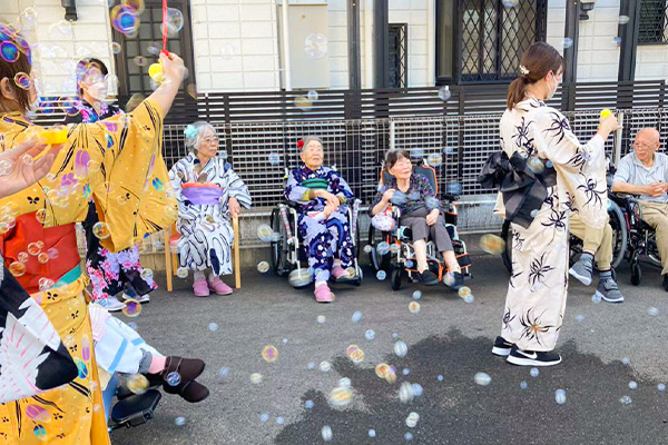 夏祭りイベントの様子